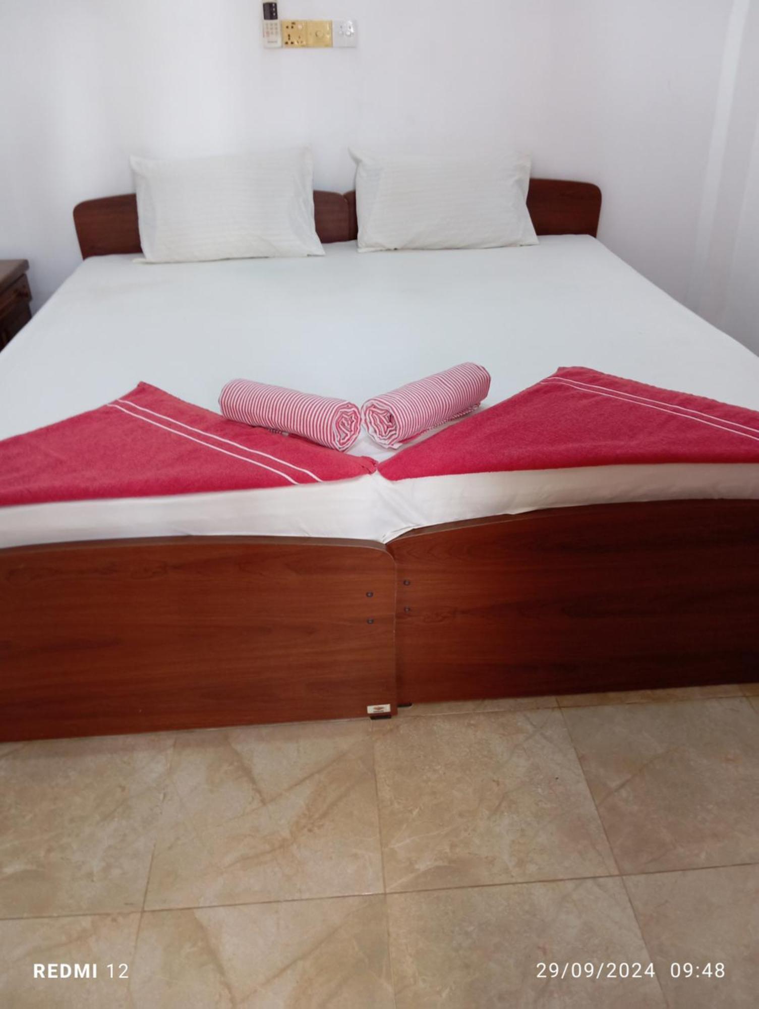 Pearl Deluna Resort Mirissa Luaran gambar