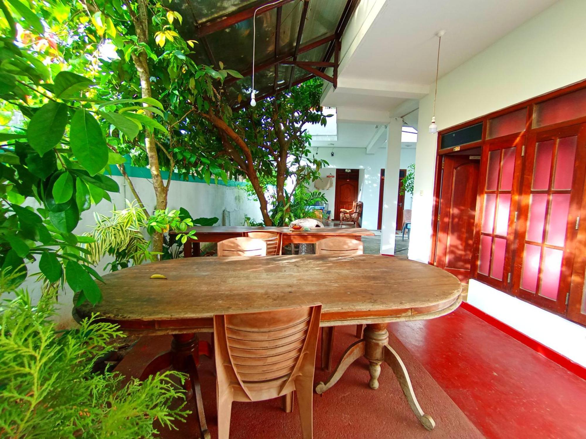 Pearl Deluna Resort Mirissa Luaran gambar