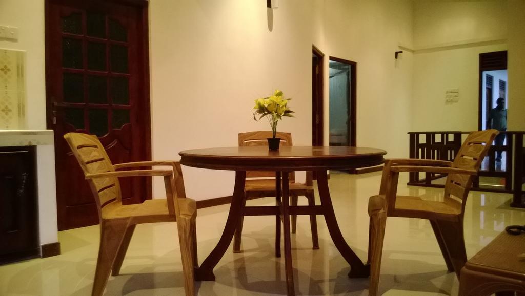 Pearl Deluna Resort Mirissa Luaran gambar